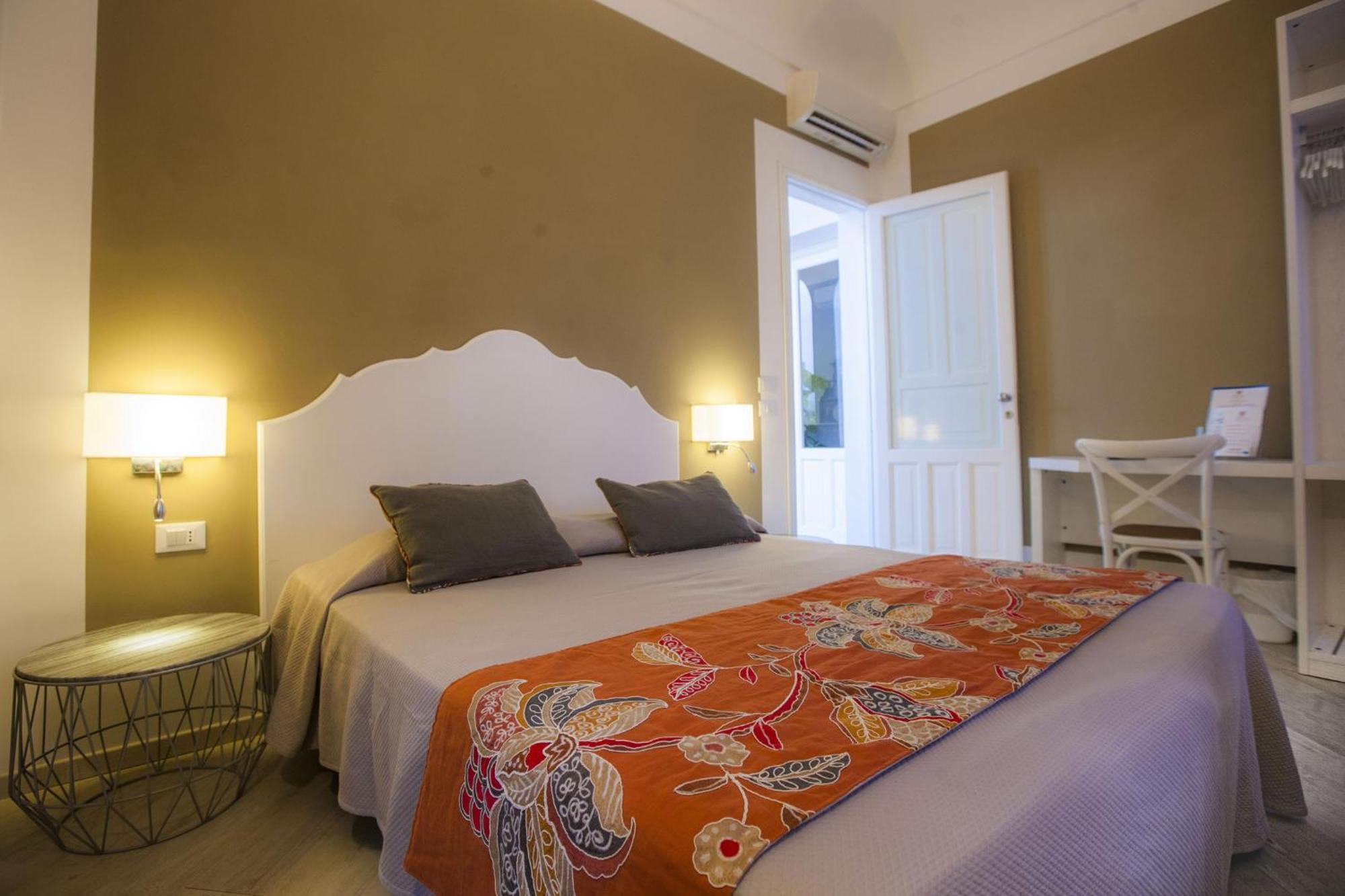Aegusa Hotel Фавиньяна Экстерьер фото